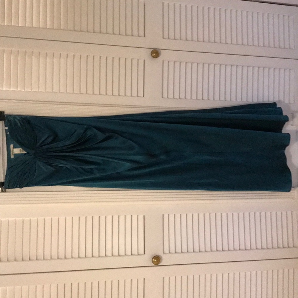 Laundry by Design formal dress